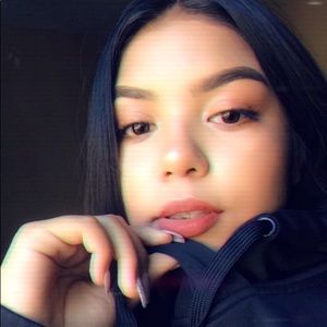 Meet your Posher, Karla